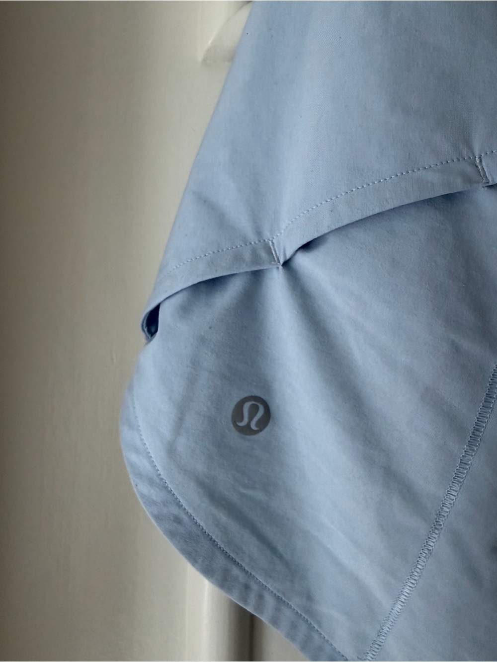 Lululemon Speed Up Women’s Shorts - Picture 3 of 6